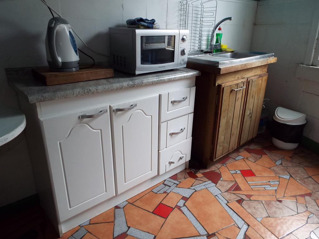 Hostal Casa Verde Limon Valparaíso Room photo