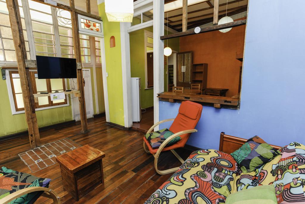 Hostal Casa Verde Limon Valparaíso Exterior photo