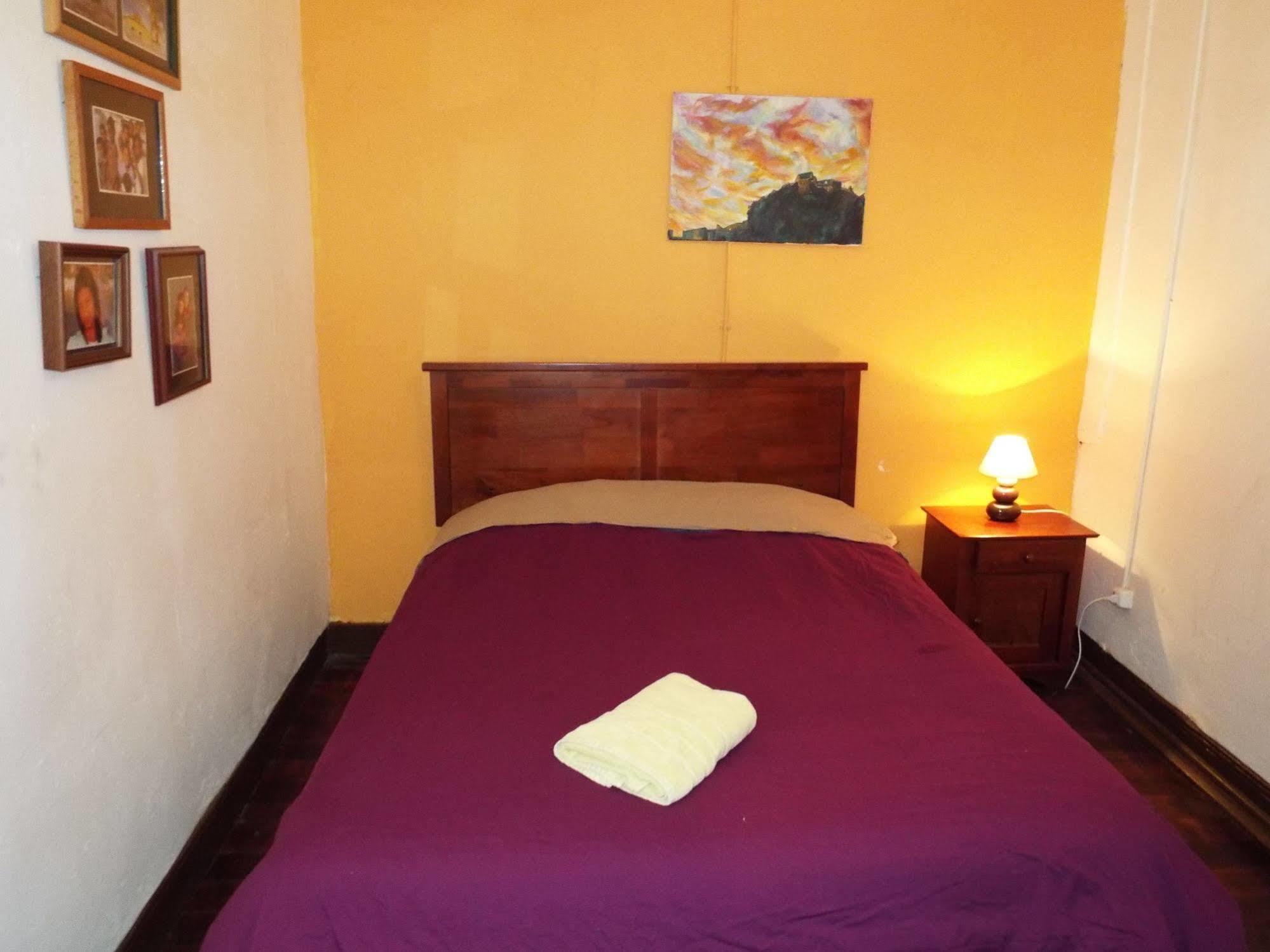 HOSTAL CASA VERDE LIMON VALPARAISO 2* (Chile) - from US$ 28 | BOOKED